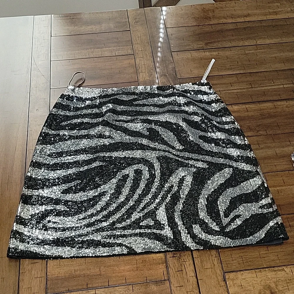 CELINE SILK SEQUINED MINI - Picture 1 of 10